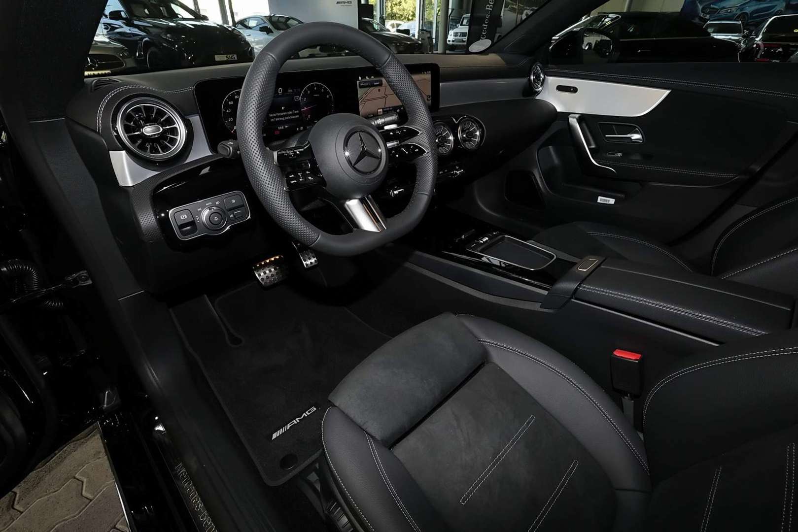 Mercedes CLA 200 Coupé 200 AMG Line - 2025 - Joinsteer - #8