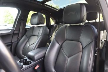 Porsche Macan GTS — photo 11