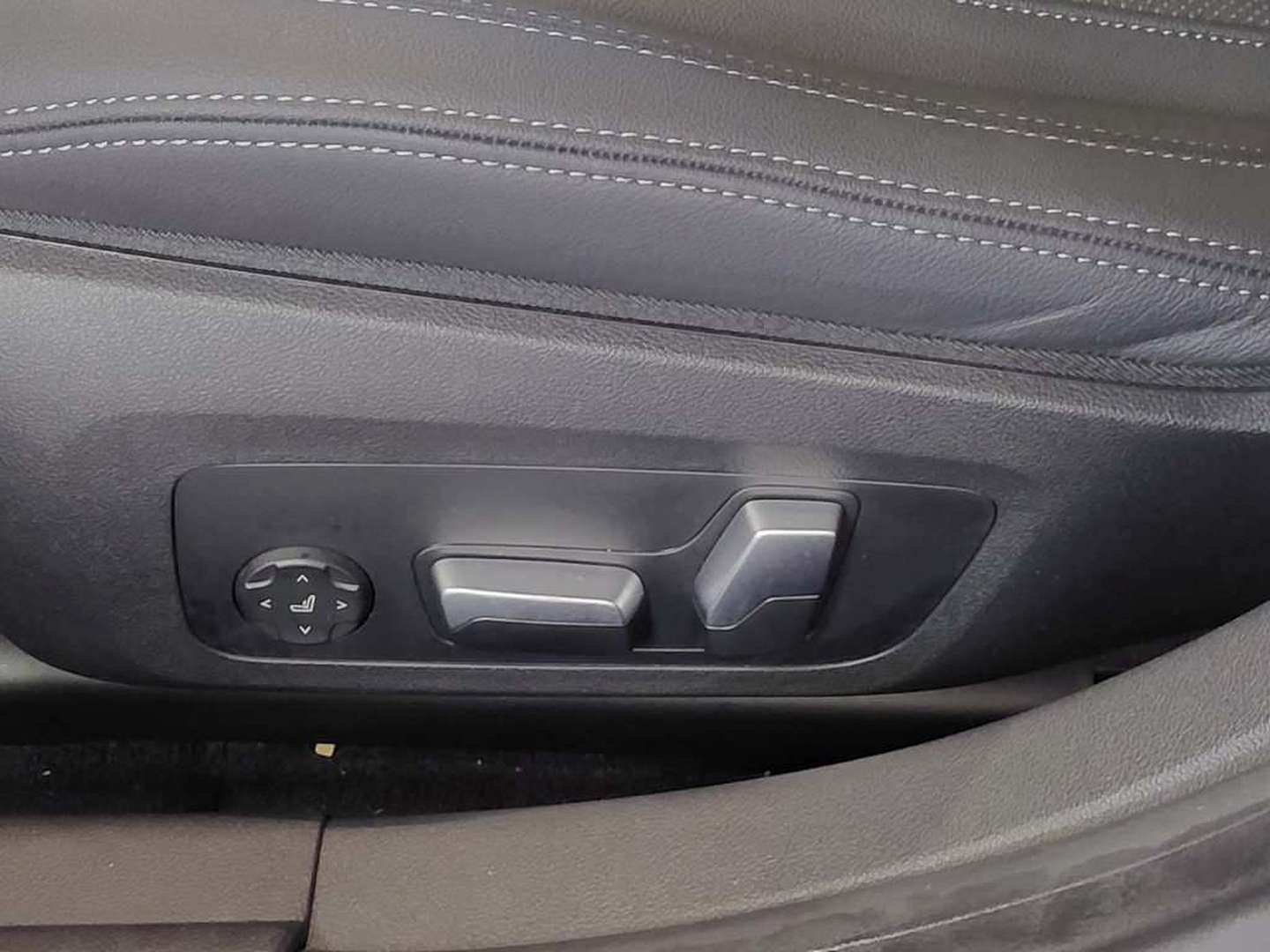 BMW I4 EDrive35 - 2023 - Joinsteer - #10