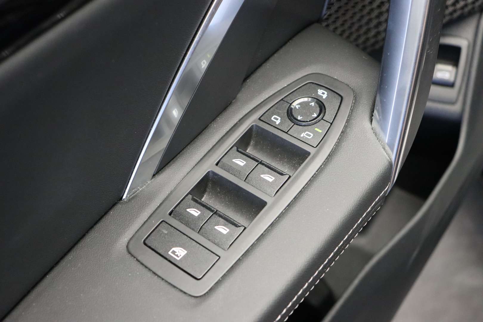 BMW IX2 M Sport EDrive20 - 2024 - Joinsteer - #8