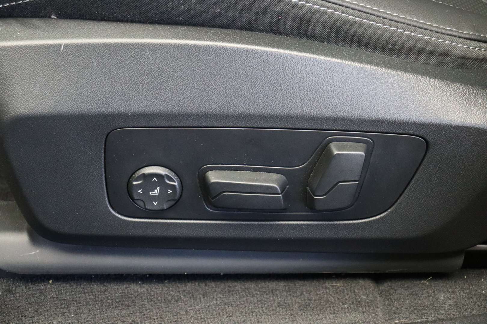 BMW IX2 M Sport EDrive20 - 2024 - Joinsteer - #9