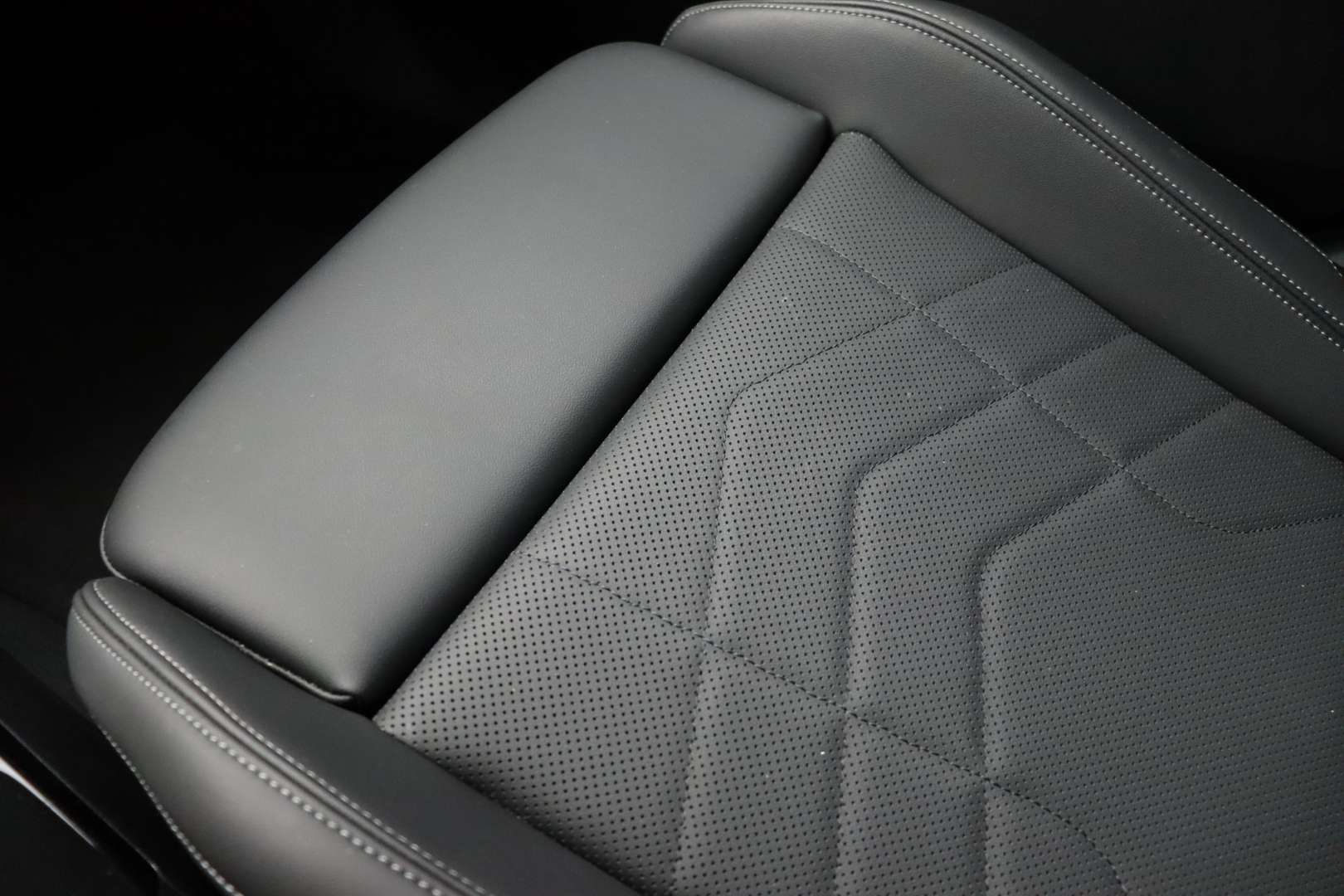 BMW IX2 M Sport EDrive20 - 2024 - Joinsteer - #18