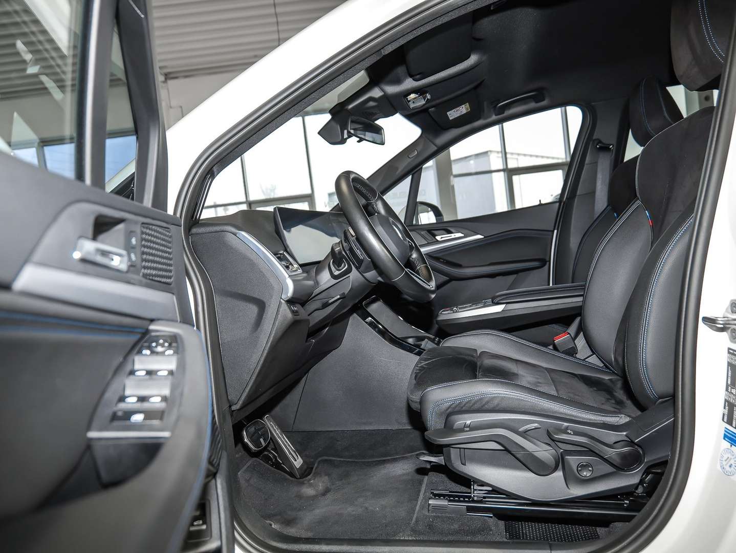 BMW 218i Active Tourer M Sport - 2023 - Joinsteer - #10