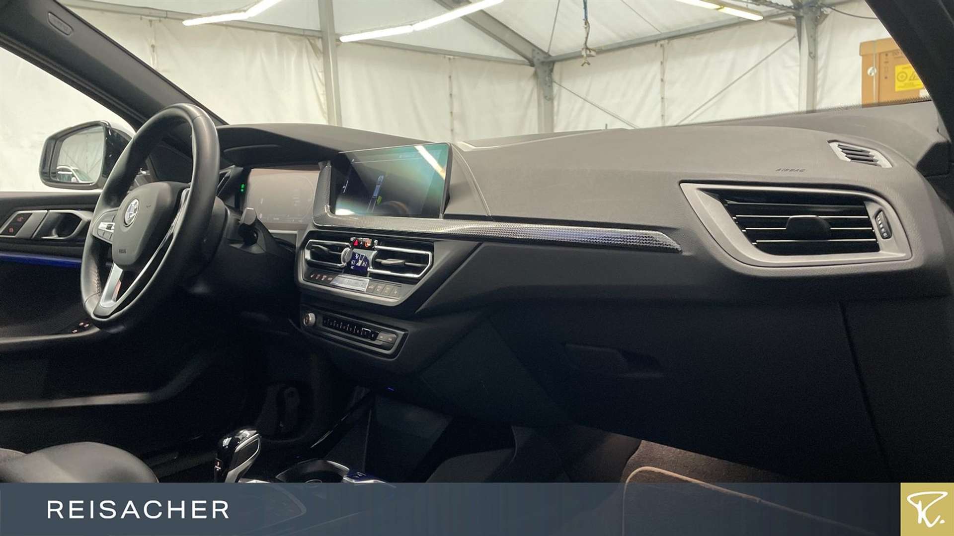 BMW 118i Sport 118i - 2022 - Joinsteer - #12