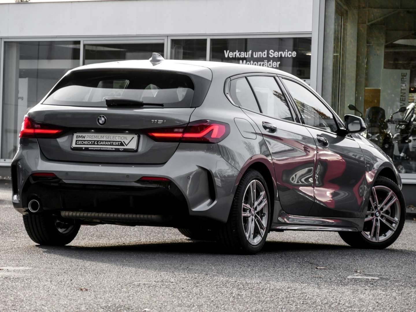 BMW 118i M Sport - 2024 - Joinsteer - #1