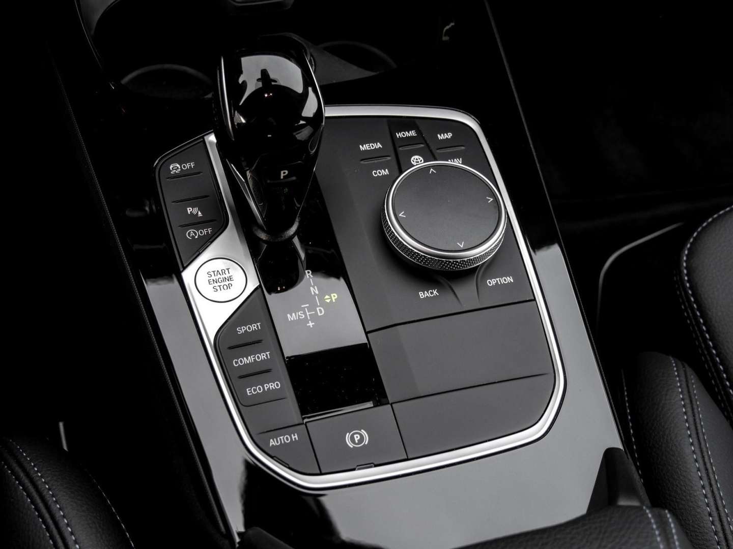 BMW 118i M Sport - 2024 - Joinsteer - #10