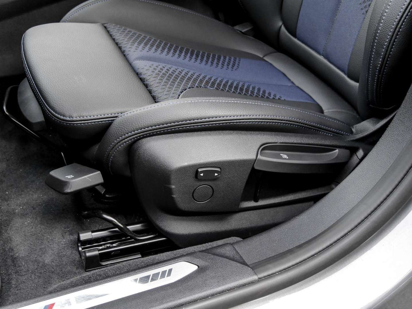 BMW 118i M Sport - 2024 - Joinsteer - #15