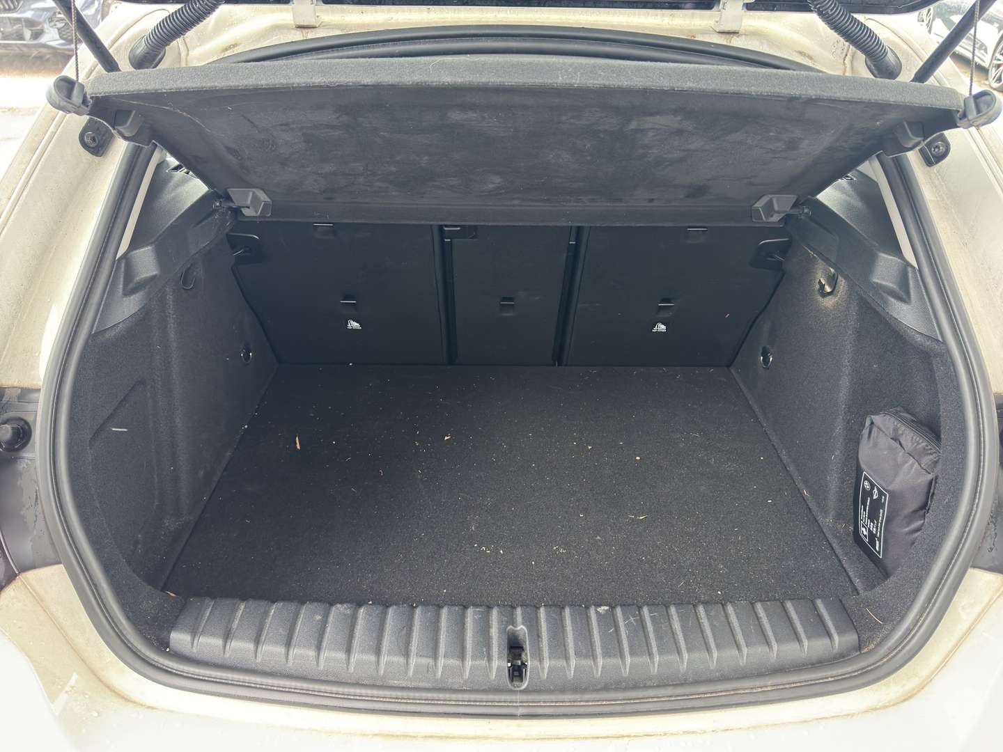 BMW 118i Sport Line I - 2021 - Joinsteer - #11