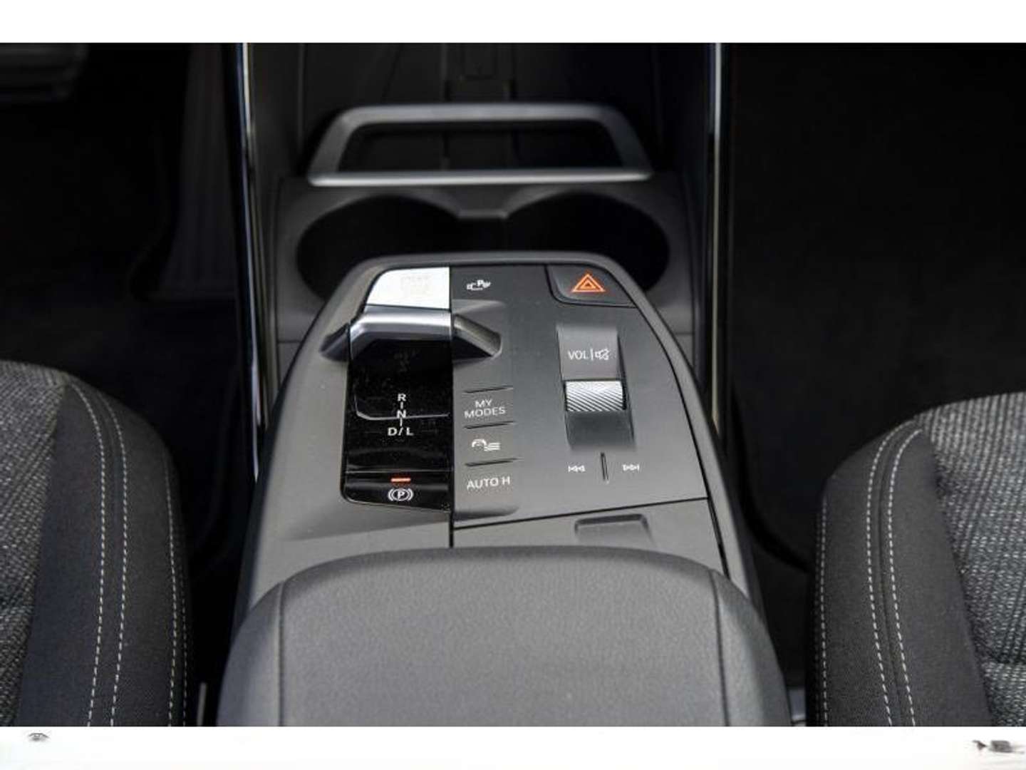 BMW Série 2 Active Tourer 225e XDrive - 2023 - Joinsteer - #17