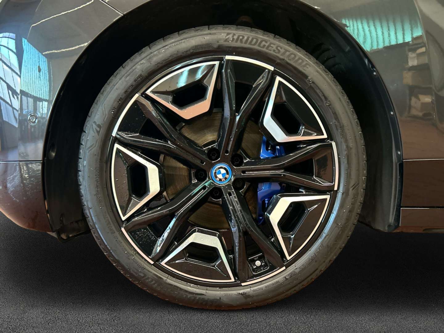 BMW IX XDrive40 - 2023 - Joinsteer - #6