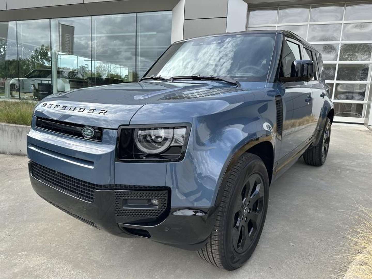 Land Rover Defender 110 D250 X-Dynamic SE AWD Auto. 25.5MY - 2025 - Joinsteer - #2