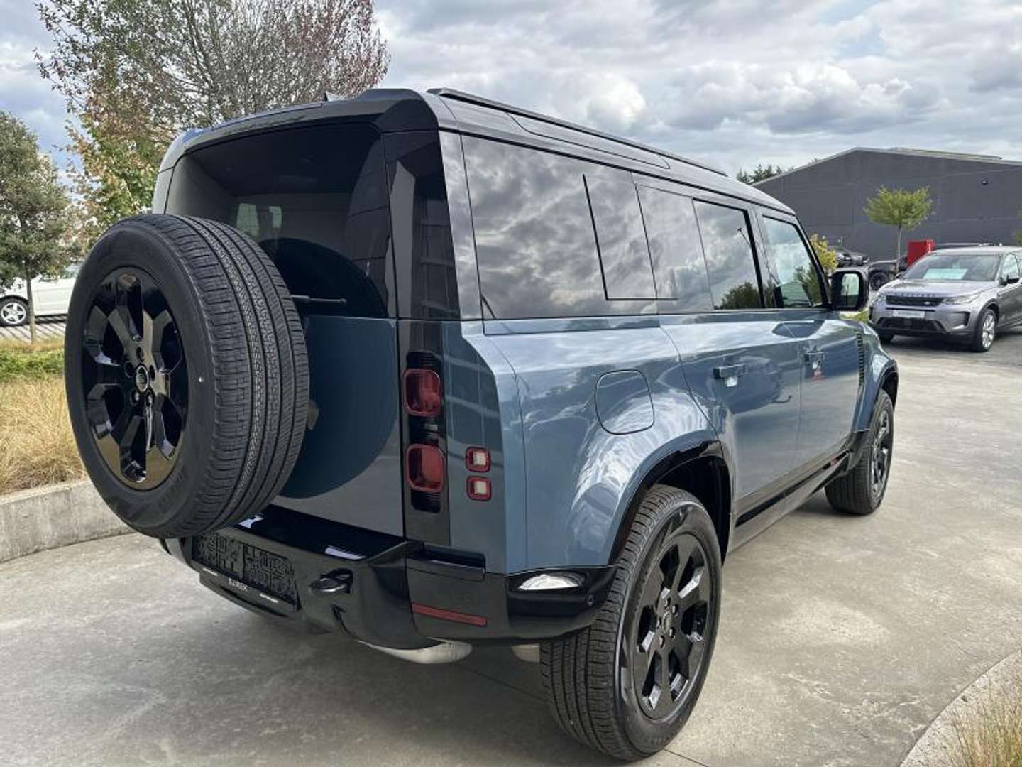 Land Rover Defender 110 D250 X-Dynamic SE AWD Auto. 25.5MY - 2025 - Joinsteer - #5