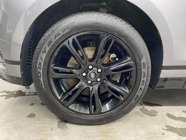 Land Rover Range Rover Velar D200 R-Dynamic SE AWD Auto 23MY — photo 8