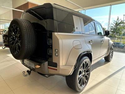 Land Rover Defender 110 P635 OCTA AWD Auto. 25.5MY