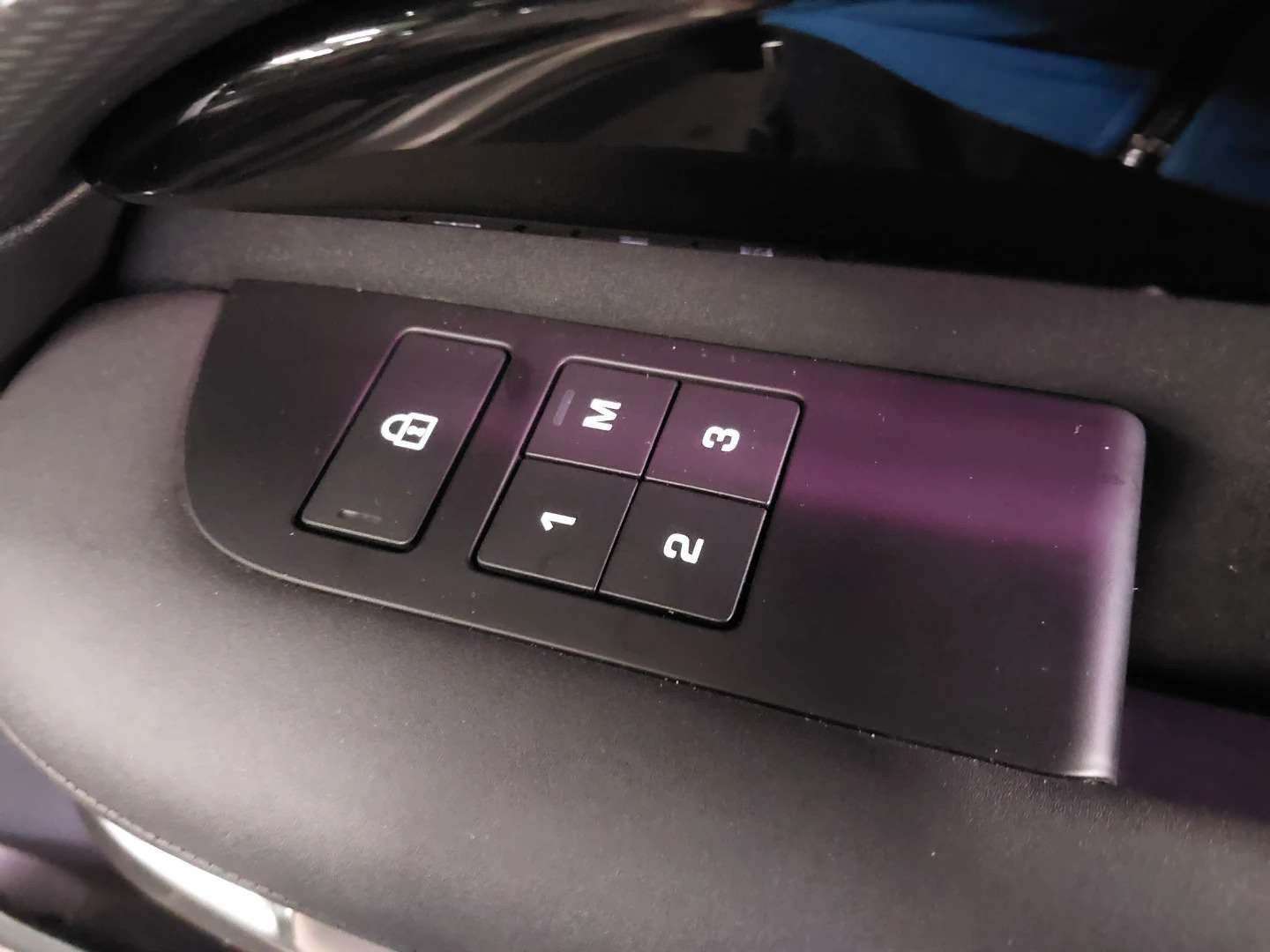 Land Rover Discovery D300 R-Dynamic SE - 2022 - Joinsteer - #10