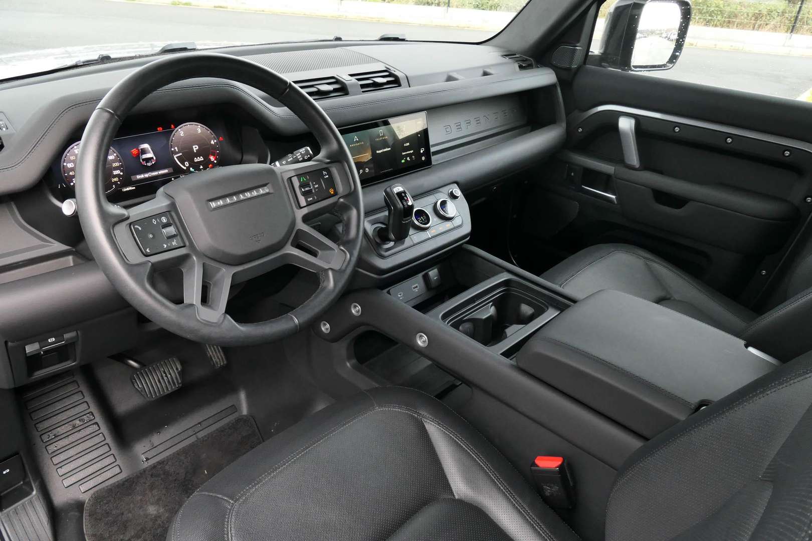 Land Rover Defender 90 D250 X-Dynamic SE - 2023 - Joinsteer - #4