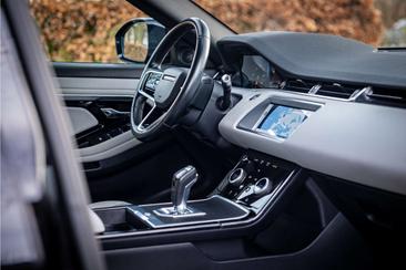 Land Rover Range Rover Evoque R-Dynamic SE 2.0 P200 AWD — photo 20