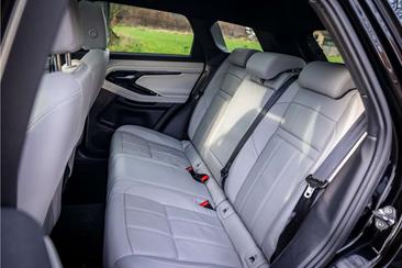 Land Rover Range Rover Evoque R-Dynamic SE 2.0 P200 AWD — photo 24