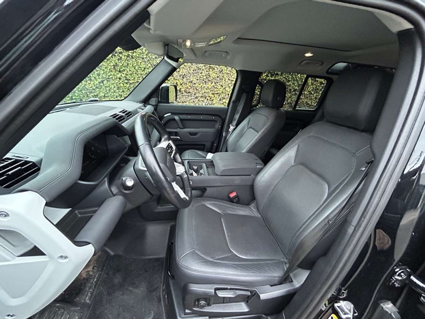 Land Rover Defender 110 VAT 1 HAND PANO TREKHAAK 4WD TOP Hybrid 3.0D - 2023 - Joinsteer - #2