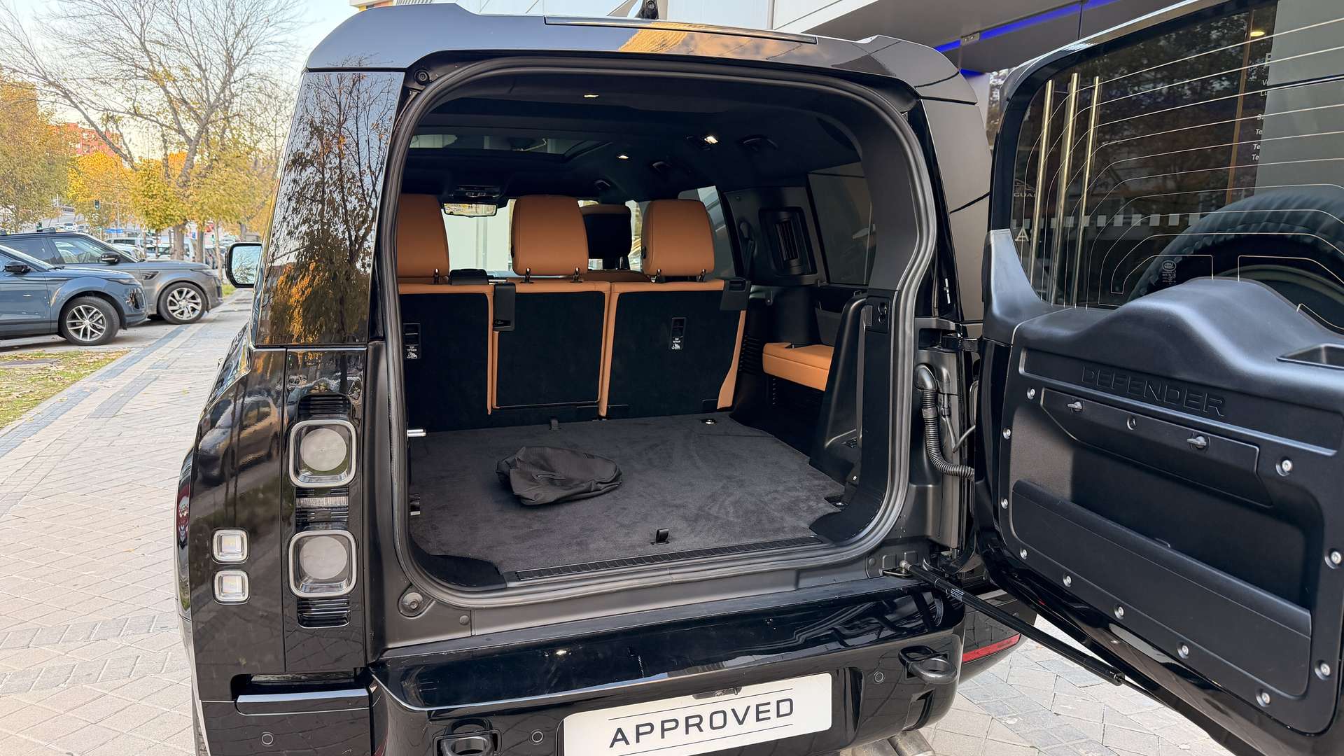 Land Rover Defender 130 5.0 V8 AWD Aut. - 2024 - Joinsteer - #21