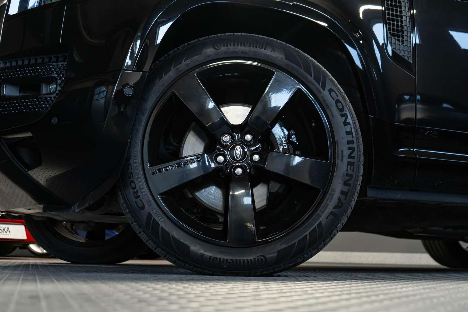 Land Rover Defender 5.0 V8 - 2023 - Joinsteer - #4