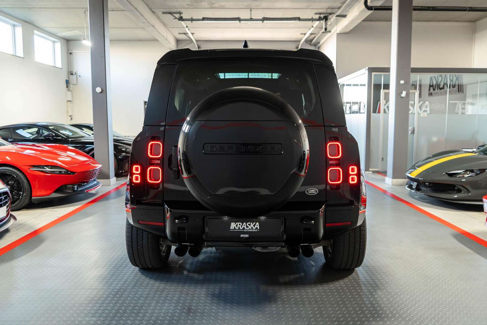 Land Rover Defender 5.0 V8 - 2023 - Joinsteer - #9