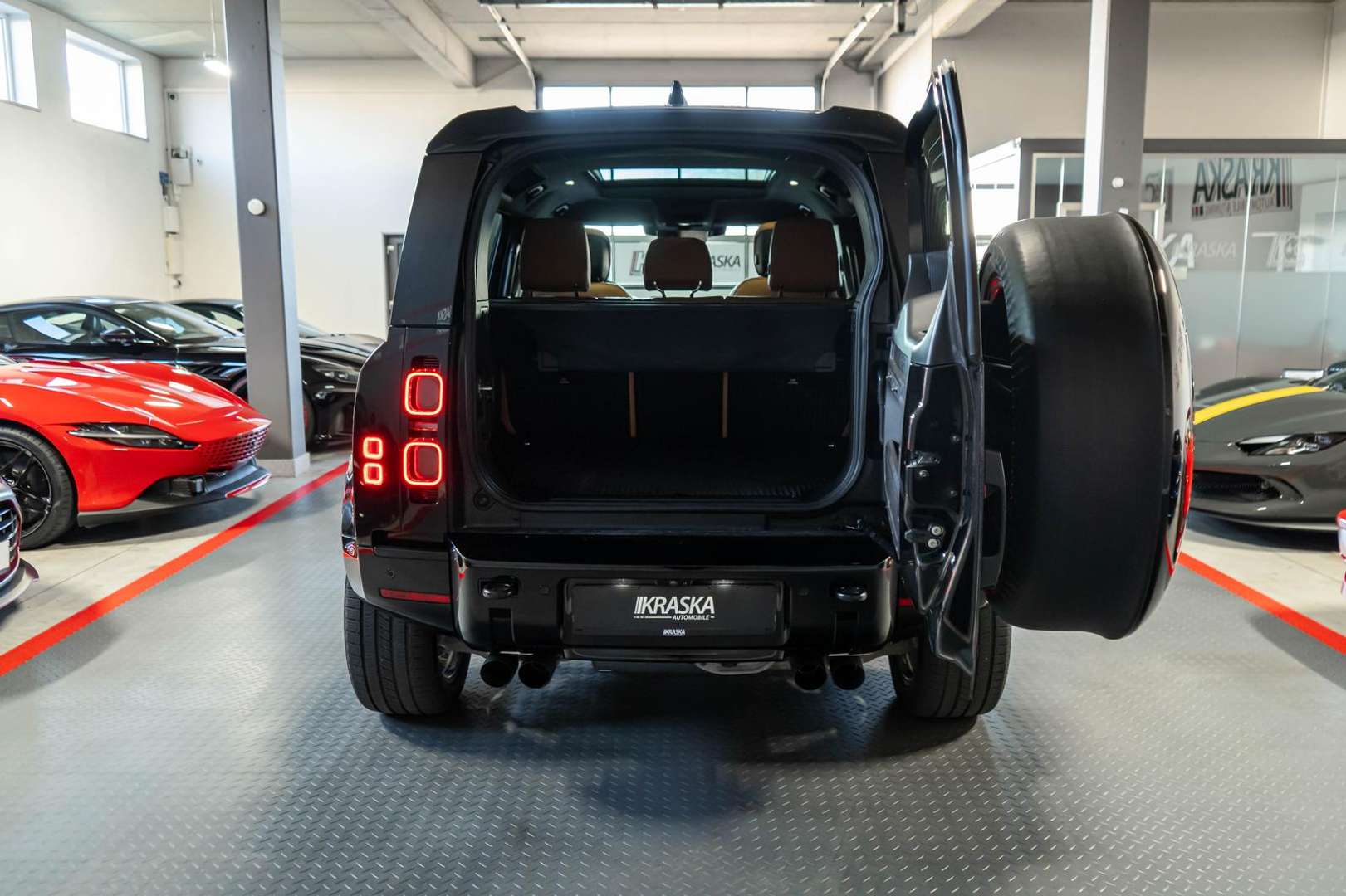 Land Rover Defender 5.0 V8 - 2023 - Joinsteer - #10