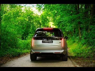 Land Rover Range Rover P440e LWB Autobiography — photo 15