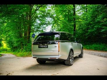 Land Rover Range Rover P440e LWB Autobiography — photo 20