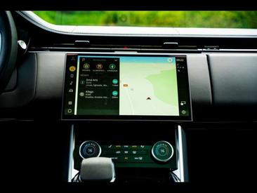 Land Rover Range Rover P440e LWB Autobiography — photo 29