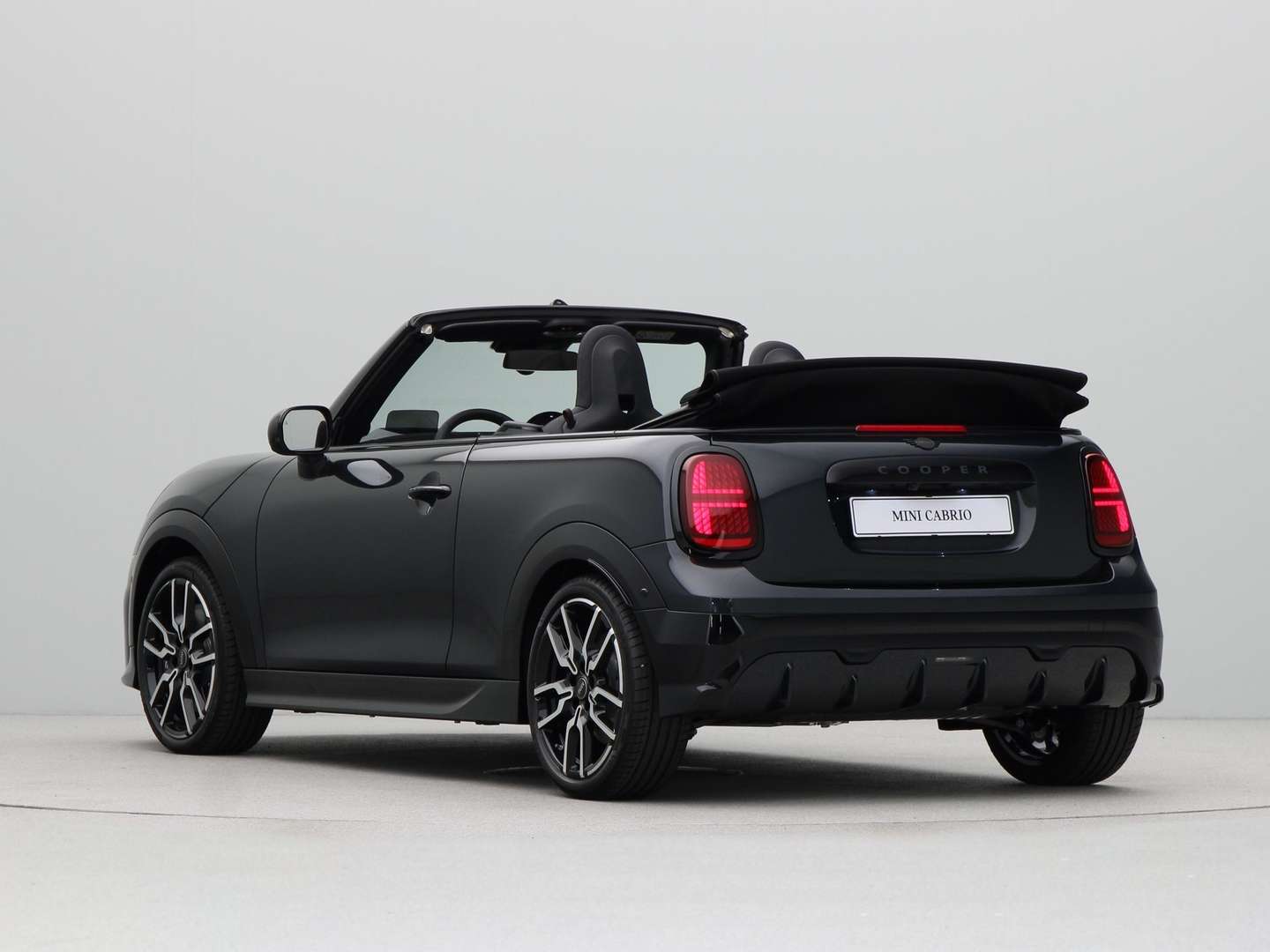 Mini Cabrio JCW Cooper - 2026 - Joinsteer - #16