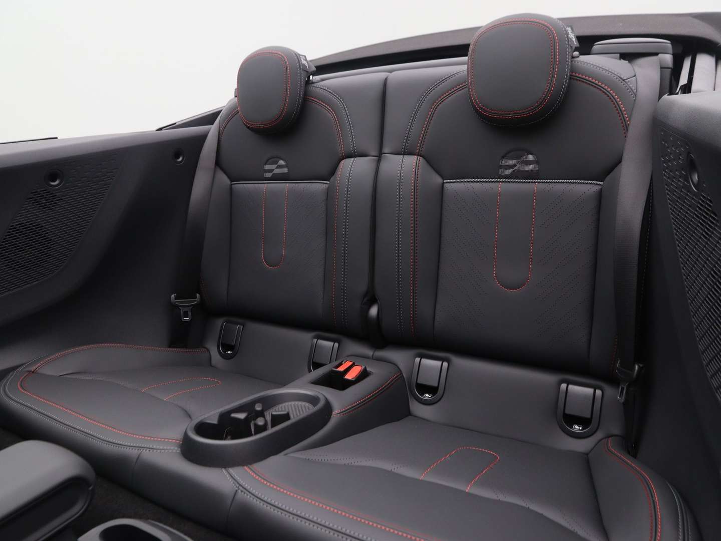 Mini Cabrio JCW Cooper - 2026 - Joinsteer - #22