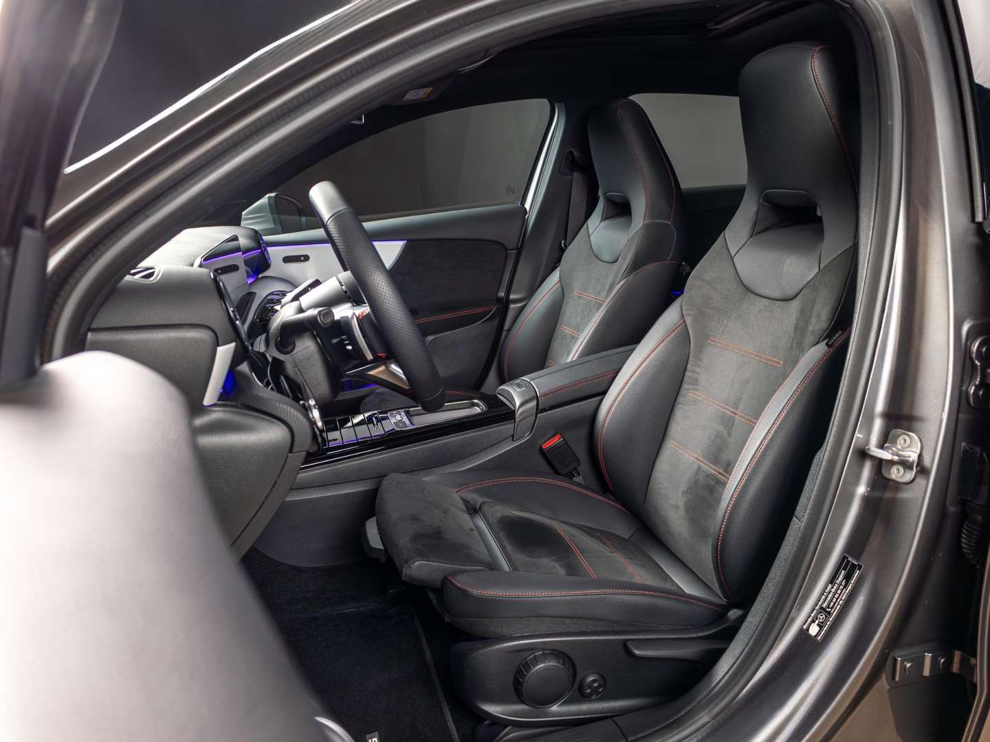 Mercedes Classe A 250 250 AMG Line - 2025 - Joinsteer - #6