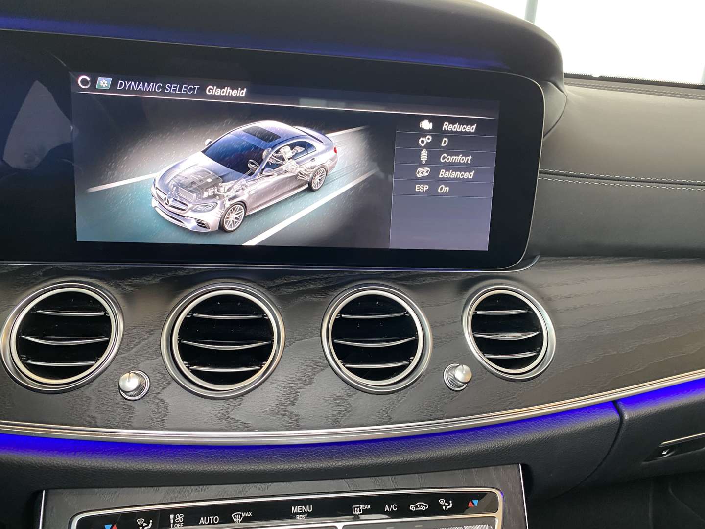 Mercedes Classe E63 AMG 63 Premium Plus - 2020 - Joinsteer - #25