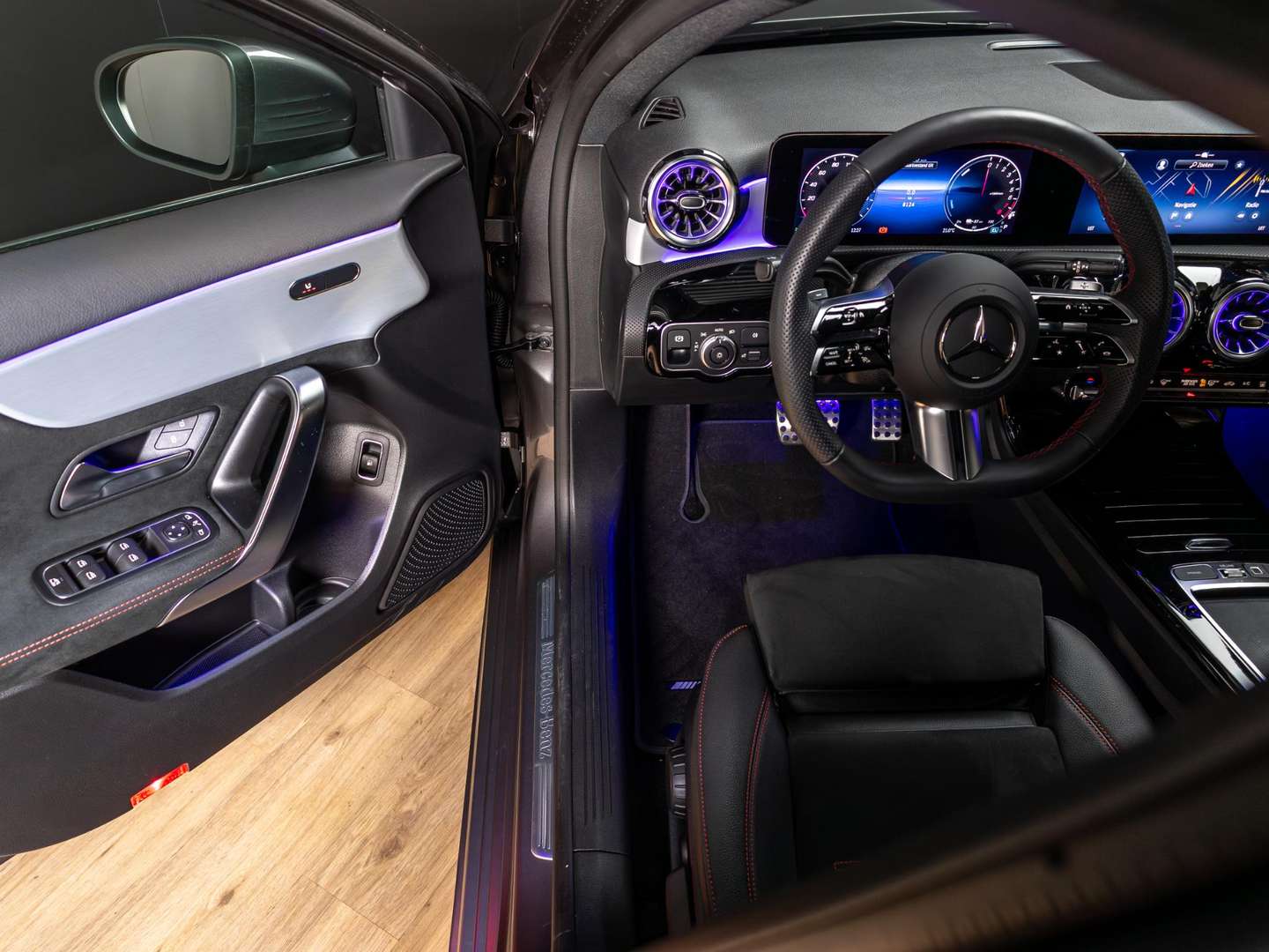 Mercedes Classe A 250 250 AMG Line - 2025 - Joinsteer - #16