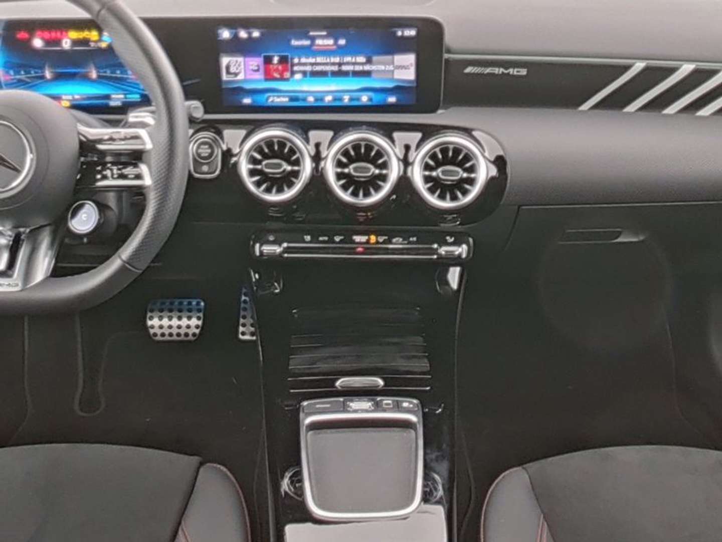 Mercedes Classe A35 AMG 35 Night Edition - 2024 - Joinsteer - #2