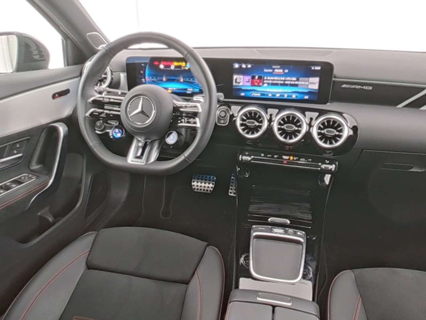 Mercedes Classe A35 AMG 35 Night Edition - 2024 - Joinsteer - #3
