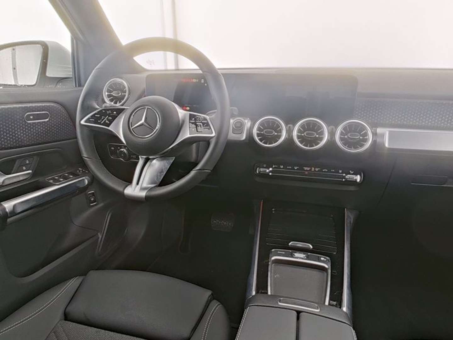 Mercedes EQB 300 Progressive - 2025 - Joinsteer - #5