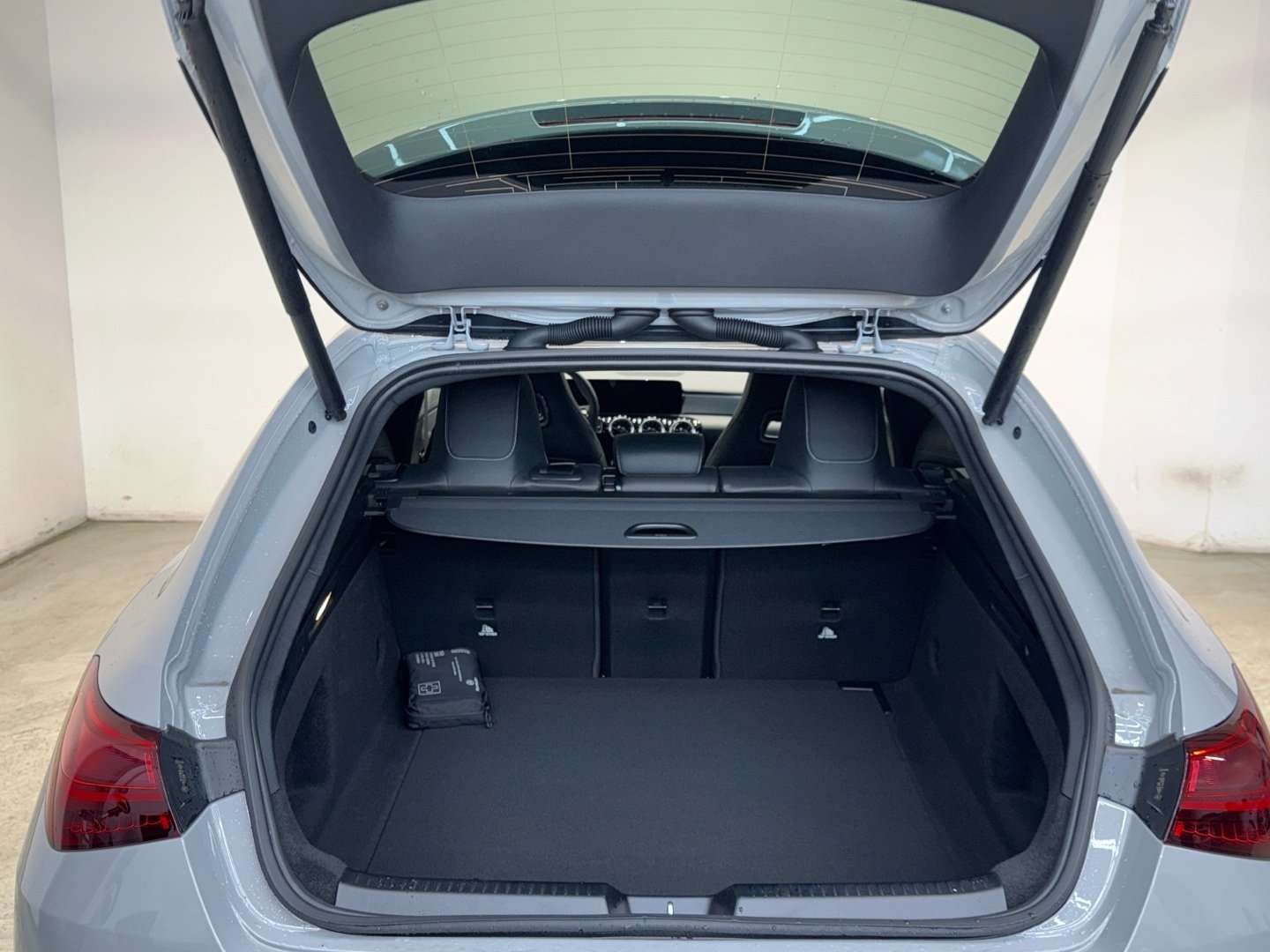 Mercedes CLA 200 200 Night Edition - 2026 - Joinsteer - #14