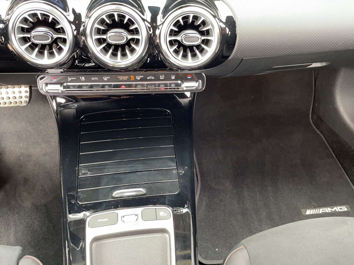 Mercedes CLA 220 220 AMG Line - 2023 - Joinsteer - #13