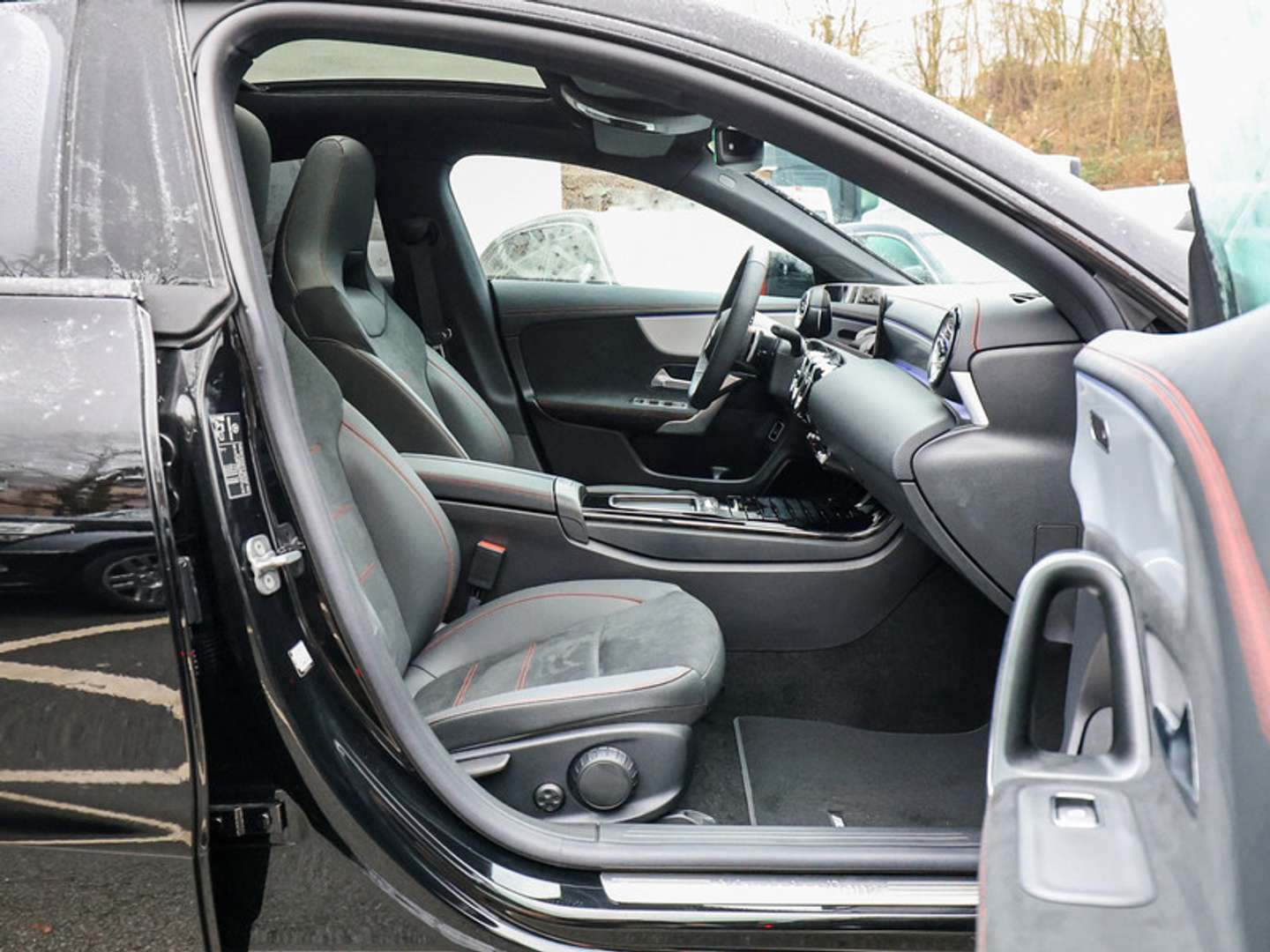 Mercedes CLA 200 Coupé 200 AMG Line - 2025 - Joinsteer - #2