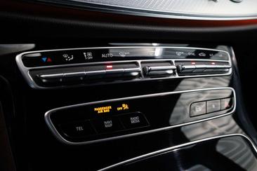 Mercedes Classe E 53 AMG Line — photo 22