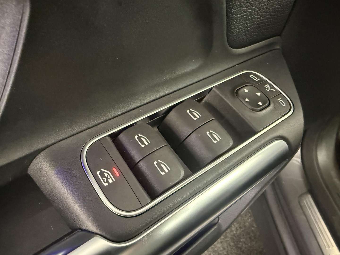 Mercedes GLA 250 250 Luxury Line - 2024 - Joinsteer - #21