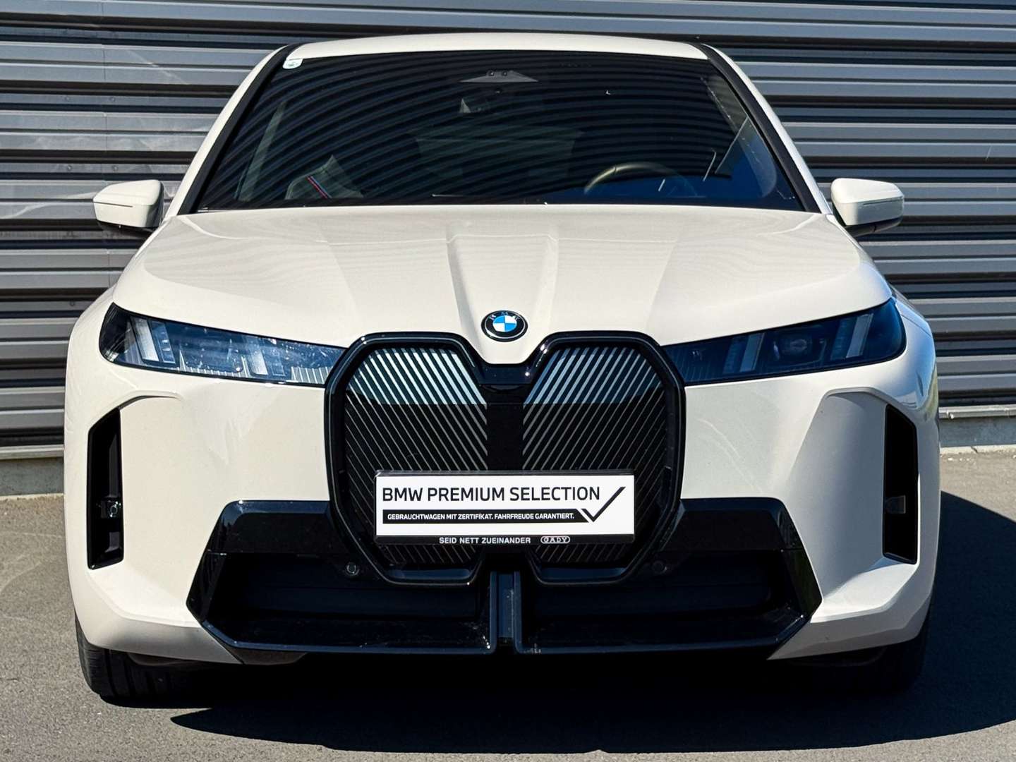 BMW IX XDrive45 - 2025 - Joinsteer - #2