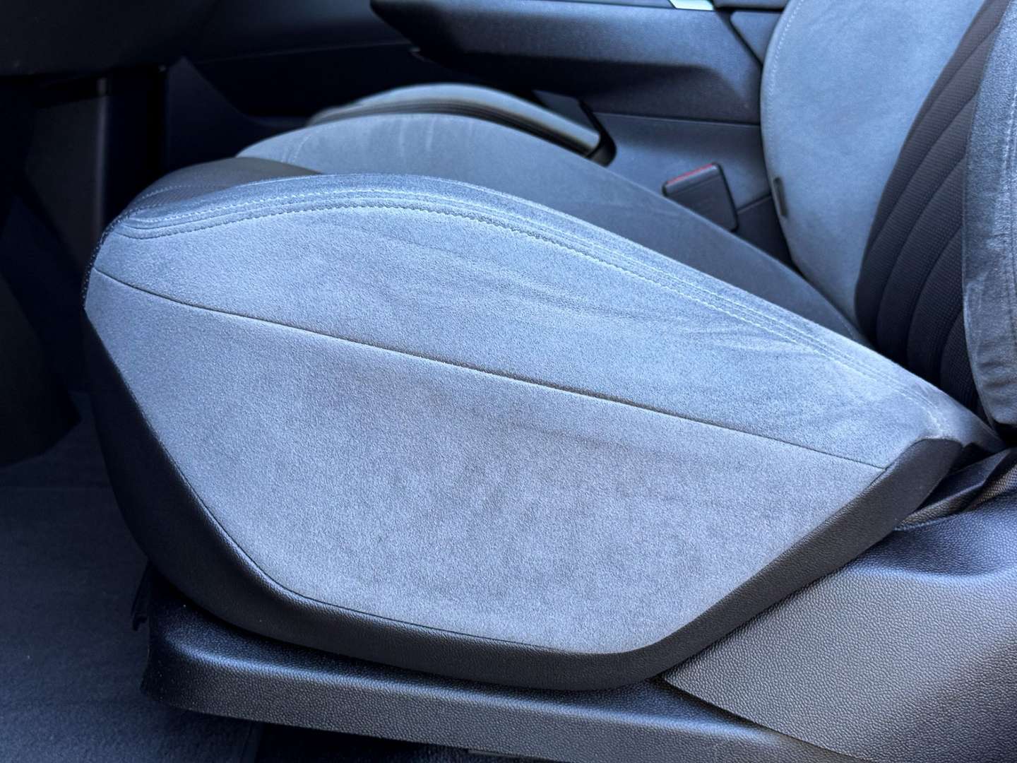 BMW IX XDrive45 - 2025 - Joinsteer - #15