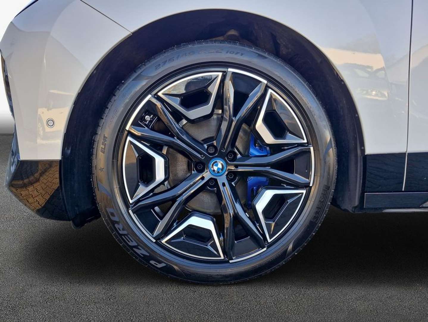 BMW IX Sport XDrive40 - 2023 - Joinsteer - #5