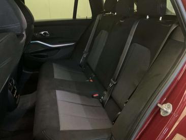 BMW 330e 330e XDrive — photo 6