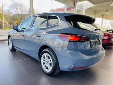 BMW 218i — photo 7