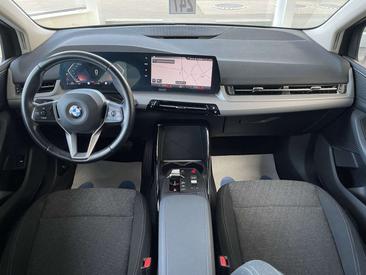 BMW 218i — photo 10