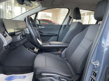 BMW 218i — photo 11